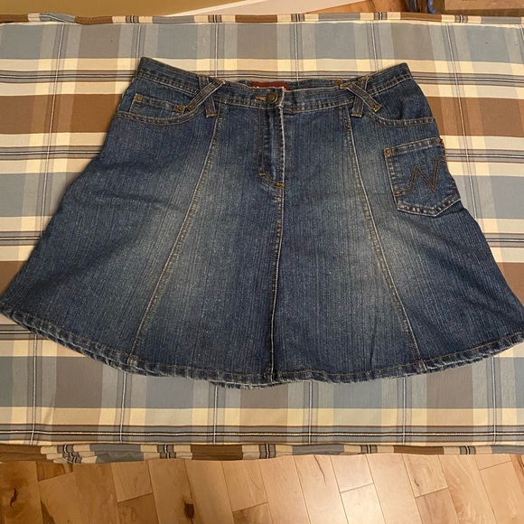 Vintage Denim Frilled Skirt w/ Beautiful Stiching Detail - Picture 3 of 8